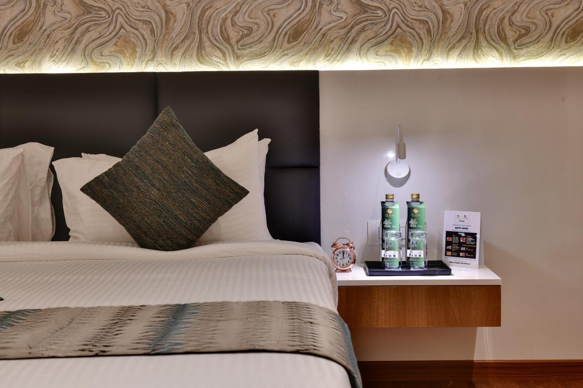 Click Hotel Vista-International Airport Dod Jala Luaran gambar